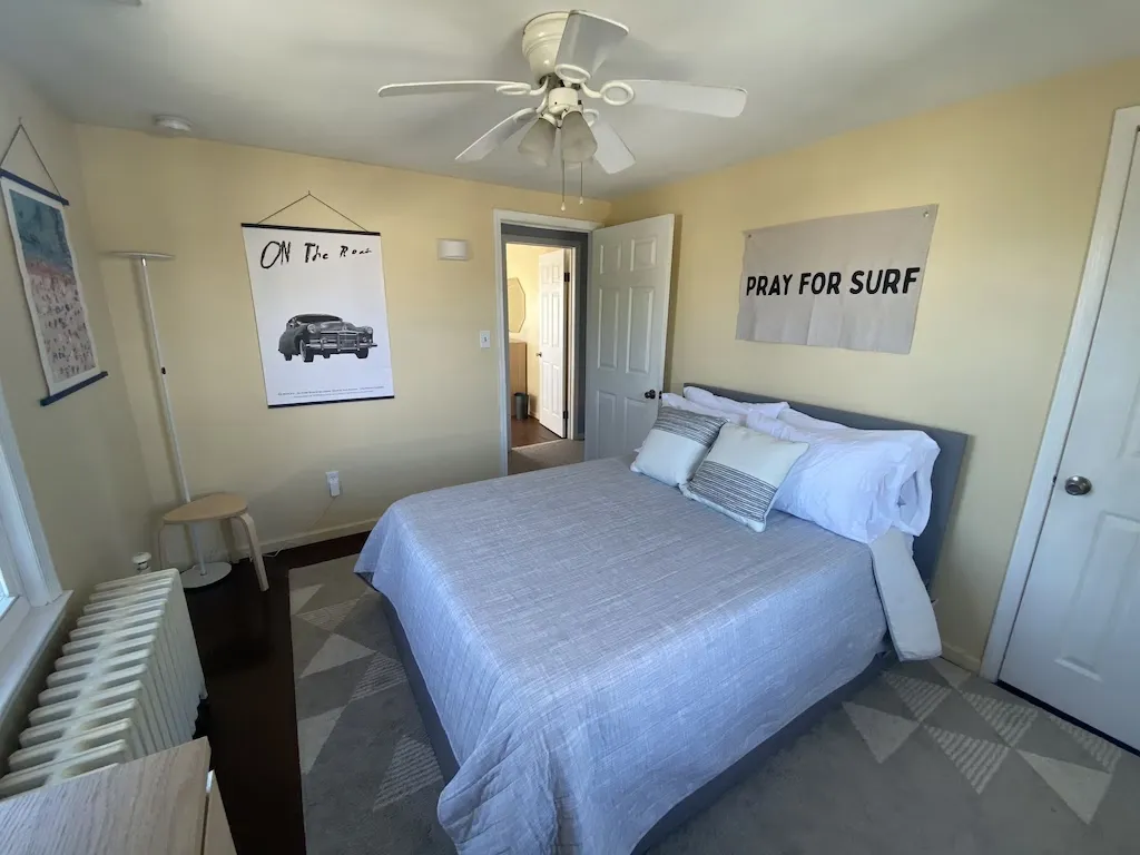 Queen bedroom with coastal decor