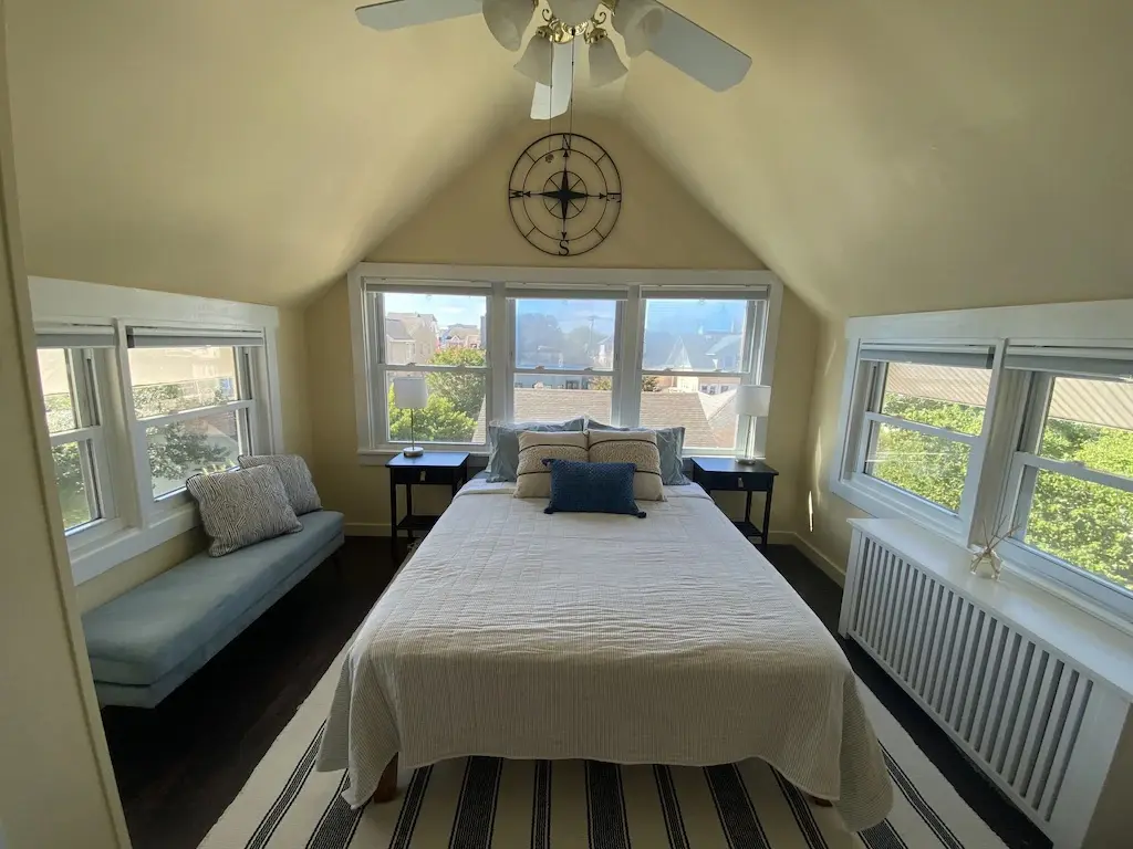 Master bedroom with vaulted ceiling